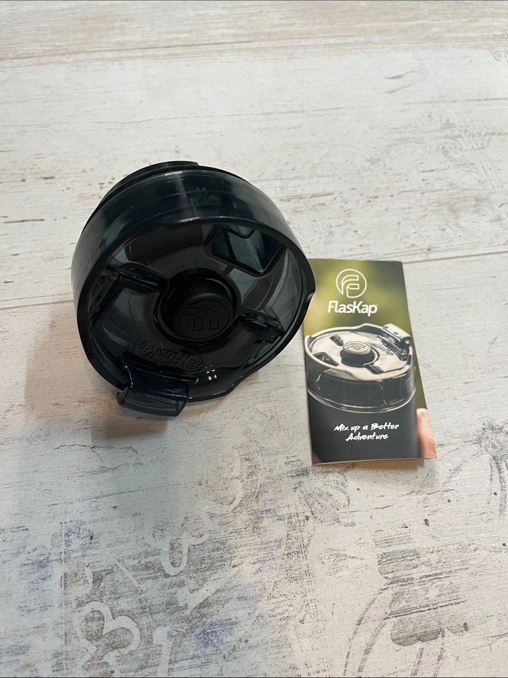 FlasKap Tumbler Mix Drink Attachment